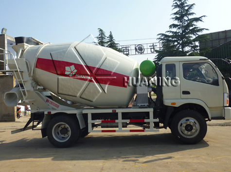 Four Cubic Meters(4m³) Concrete Truck